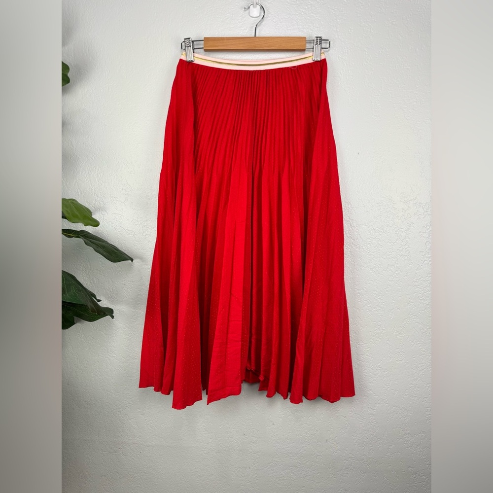 Idano Vibrant Red Pleated High Waist Midi Skirt - Picture 7 of 7